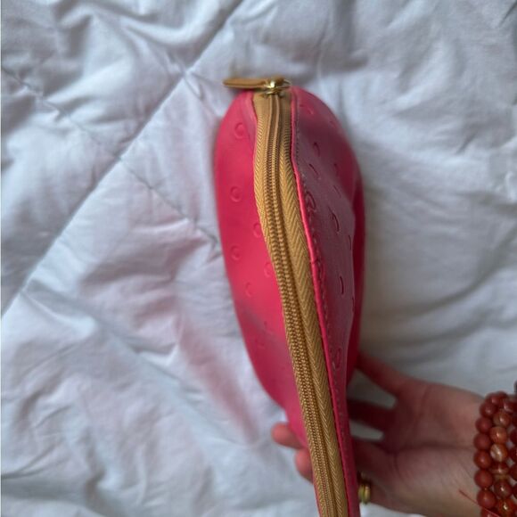 Estée Lauder Pink Mini Cosmetic Bag – Travel Makeup Pouch with Zipper, 8.5” - Picture 7 of 10